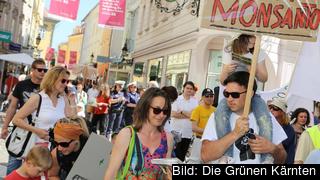 Österrikisk demonstration mot genmanipulerade grödor.