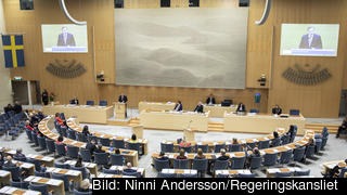 Statsminister Stefan Löfven redogör i riksdagen för regeringens EU-prioriteringar för de kommande åren. Statsminister Stefan Löfven redogör i riksdagen för regeringens EU-prioriteringar för de kommande åren.