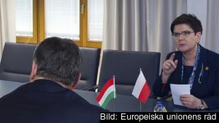 Ungerns premiärminister Viktor Orbán och Polens premiärminister Beata Szydło. Arkivbild.