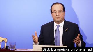 Trycket på den franske presidenten François Hollande ökar. Arkivbild. Trycket på den franske presidenten François Hollande ökar. Arkivbild.