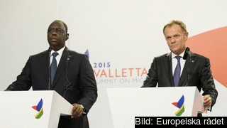 Senegals president Macky Sall och Europeiska rådets ordförande Donald Tusk på gemensamt toppmöte om migration mellan EU och 23 afrikanska stater. Senegals president Macky Sall och Europeiska rådets ordförande Donald Tusk på gemensamt toppmöte om migration mellan EU och 23 afrikanska stater.