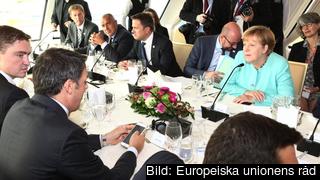 En del av EU-ledarnas möte hölls i en båt på Donau.