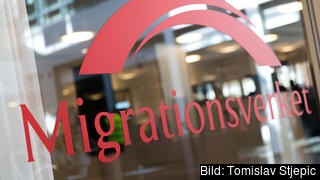 Genom att tillämpa så kallade säkra ursprungsländer vid bedömning av asylskäl kan asylsökande som kommer från dessa länder och saknar asylskäl lättare avvisas från Sverige. Genom att tillämpa så kallade säkra ursprungsländer vid bedömning av asylskäl kan asylsökande som kommer från dessa länder och saknar asylskäl lättare avvisas från Sverige.