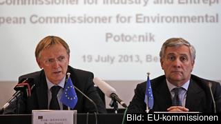 Tidigare miljökommissionär Janez Potočnik och industrikommissionär Antonio Tajani. Arkivbild.