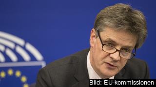 EU:s finansmarknadskommissionär Jonathan Hill. EU:s finansmarknadskommissionär Jonathan Hill.