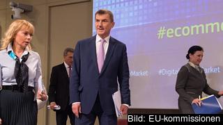 EU-kommissionärerna Elżbieta Bieńkowska, Andrus Ansip och Vĕra Jourová.