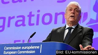 EU:s migrationskommissionär Dimitris Avramopoulos. Arkivbild.