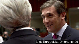 Pedro Passos Coelho, Portugals premiärminister, samtalar med IMF-chefen Christine Lagarde. Arkivbild. Pedro Passos Coelho, Portugals premiärminister, samtalar med IMF-chefen Christine Lagarde. Arkivbild.