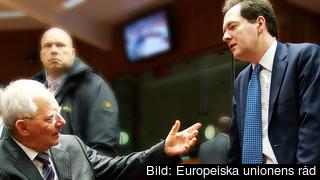 Den tyske finansministern Wolfgang Schäuble och hans brittiska kollega George Osborne. Arkivbild.