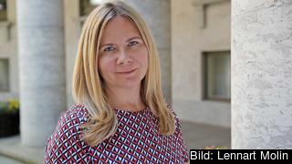 Kristdemokraternas talesperson Sofia Damm (bilden) vill se ett större engagemang i Tunisien från EU:s och svensk sida. Kristdemokraternas talesperson Sofia Damm (bilden) vill se ett större engagemang i Tunisien från EU:s och svensk sida.